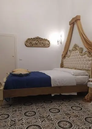 Superior Tek Büyük Yataklı Oda