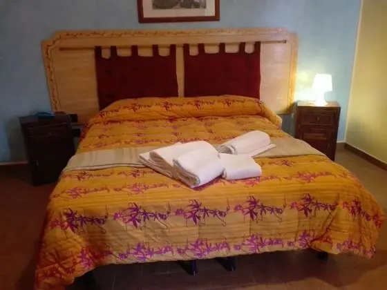 Basic Tek Büyük Yataklı Oda, Dağ Manzaralı