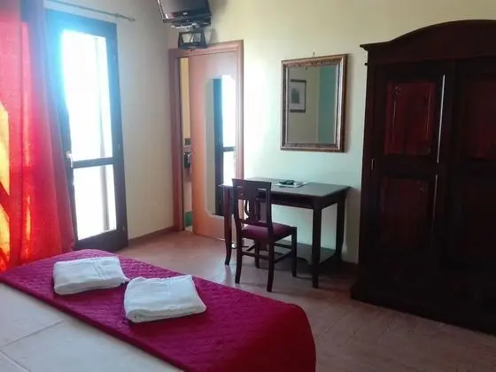 Tek Büyük Yataklı Oda, 1 Yatak Odası, Deniz Manzaralı