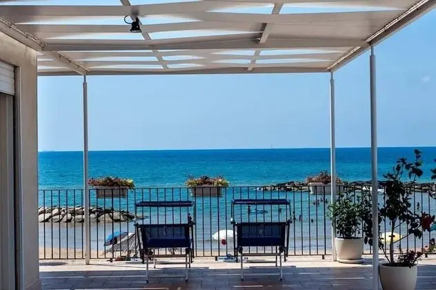 Daire, 2 Yatak Odası, Deniz Manzaralı