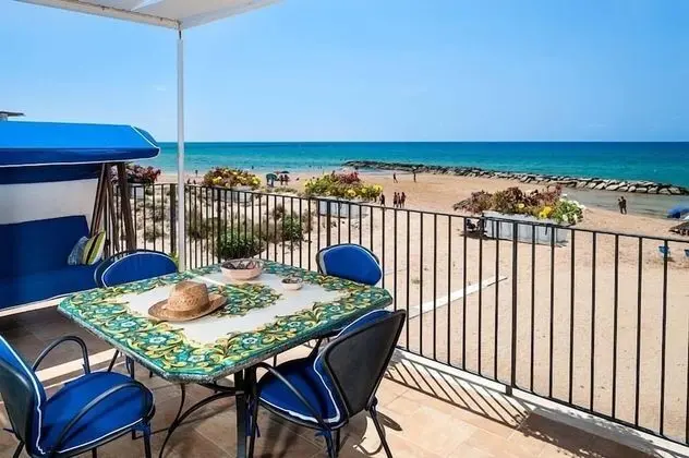 Daire, 2 Yatak Odası, Deniz Manzaralı