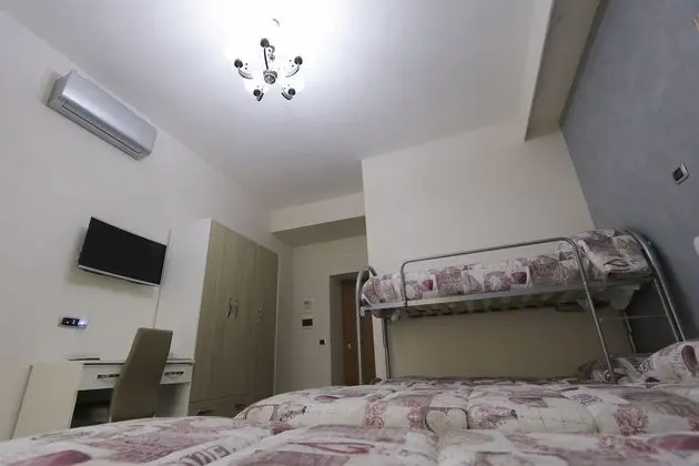 Comfort Dört Kişilik Oda