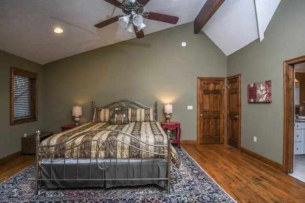 Ev, Birden Çok Yatak, Jakuzi