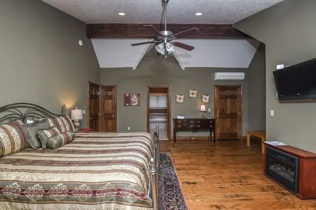 Ev, Birden Çok Yatak, Jakuzi