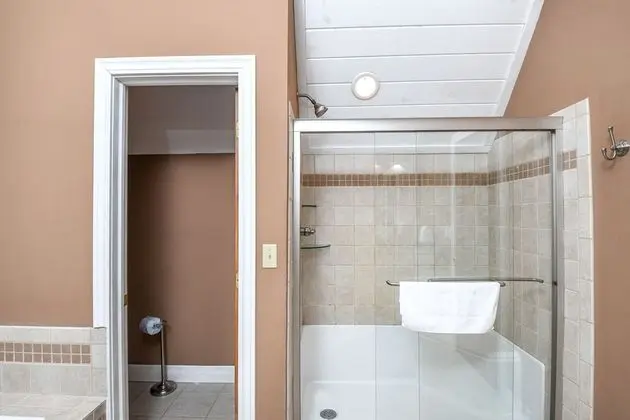 Ev, Birden Çok Yatak, Jakuzi