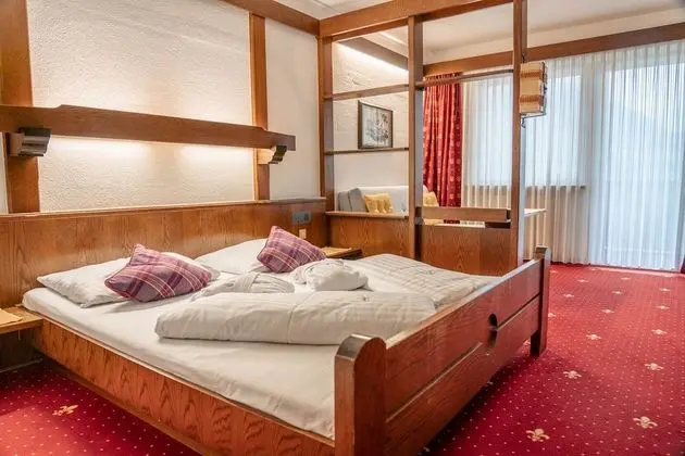 Dört Kişilik Oda, 1 Yatak Odası