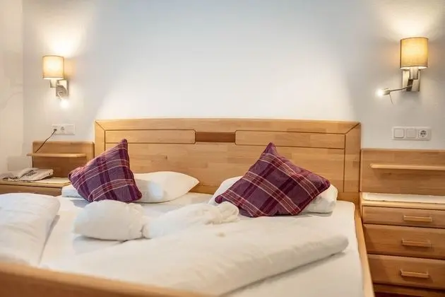 Tek Büyük Yataklı Oda (Stubai)