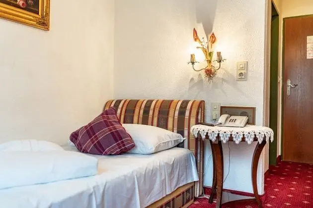 Tek Kişilik Oda (Schlick)