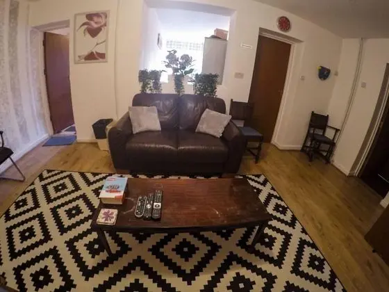 Tek Büyük Yataklı Oda (in shared house 1)