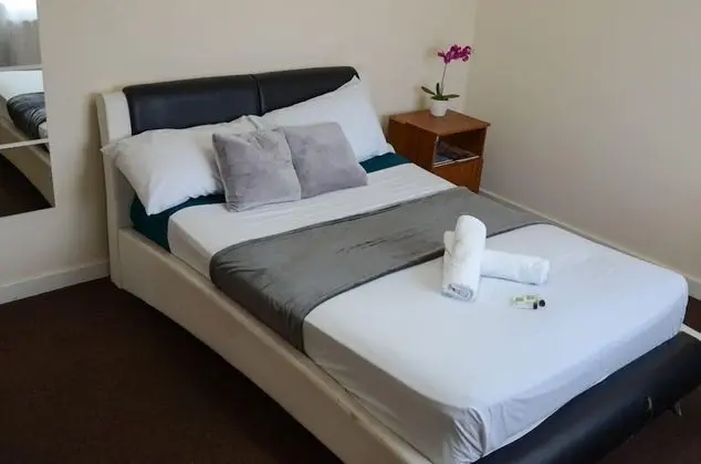 Tek Büyük Yataklı Oda (in Shared House 3)