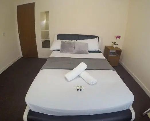 Tek Büyük Yataklı Oda (in Shared House 3)