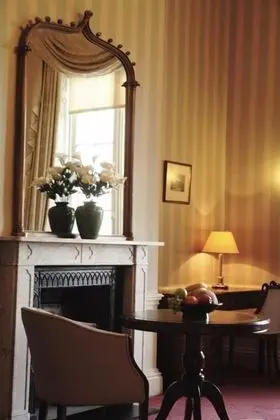 Exclusive Tek Büyük Yataklı Oda (Main House)