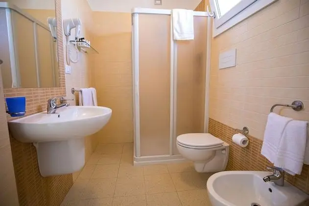 Tek Büyük Yataklı Oda, 1 En Büyük (King) Boy Yatak, Özel Banyo, Deniz Manzaralı
