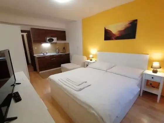 Stüdyo Süit, Balkon