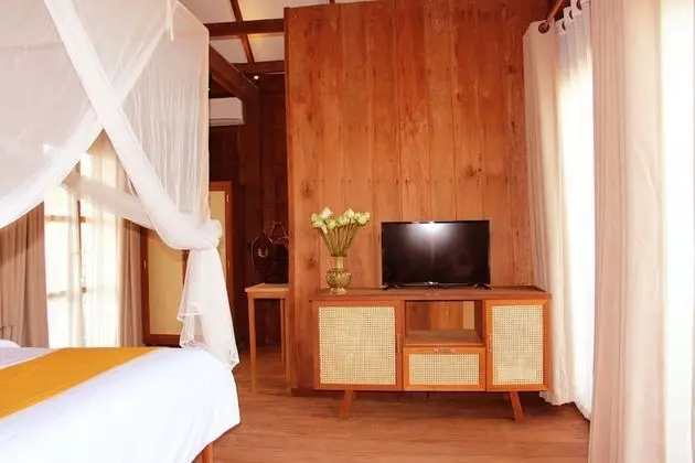 Private Pool Bungalow - Free Pickup