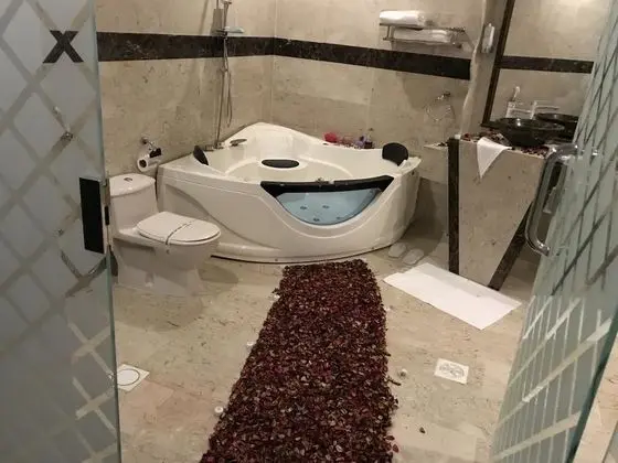 Tek Büyük veya İki Ayrı Yataklı Oda
