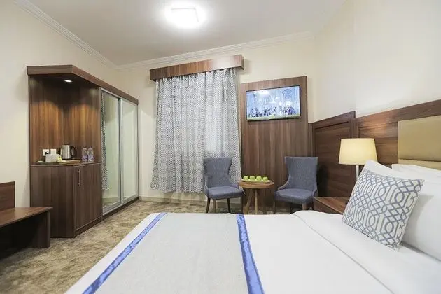 Üç Kişilik Oda