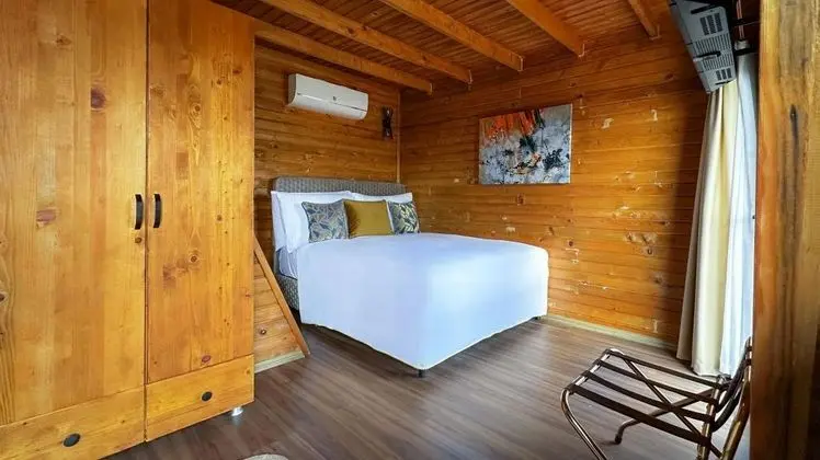 Bungalov Ardıç, Deniz ve Dağ Manzaralı, Teraslı