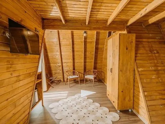 Bungalov Ardıç, Deniz ve Dağ Manzaralı, Teraslı