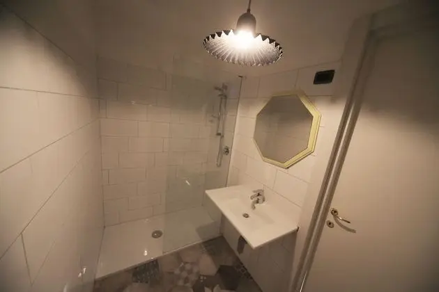 Tek Kişilik Oda, Özel Banyo