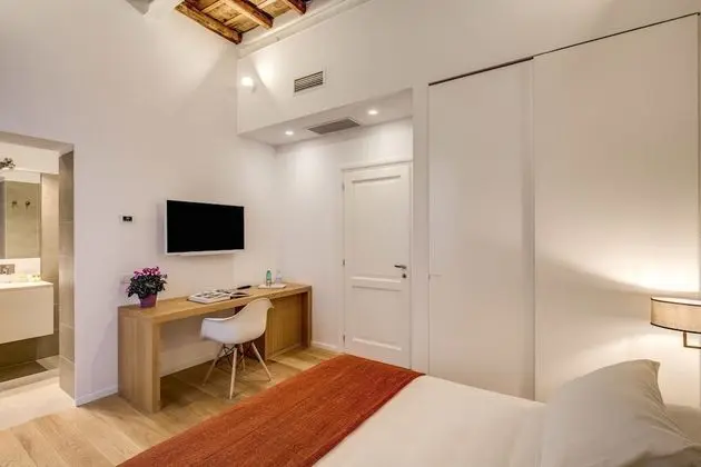 Tek Büyük Yataklı Oda