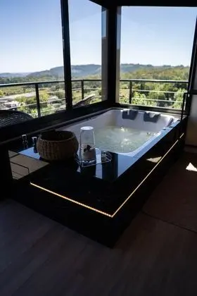 Luxury Kulübe, Jakuzi, Üzüm Asması Manzaralı (Unita)