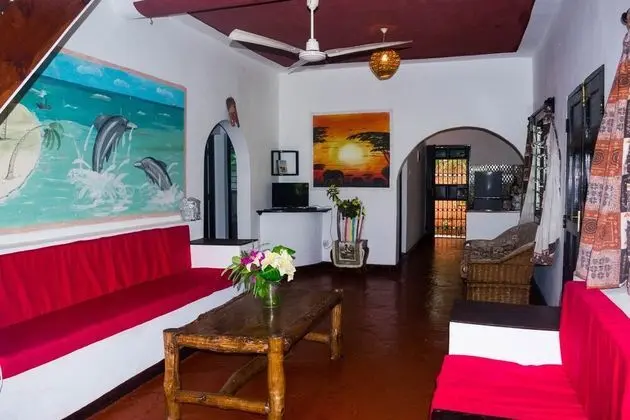 Family Villa (Dora)