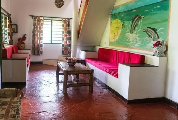 Family Villa (Dora)
