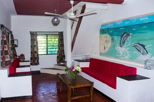 Family Villa (Dora)