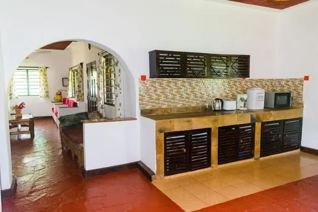 Family Villa (Holly)