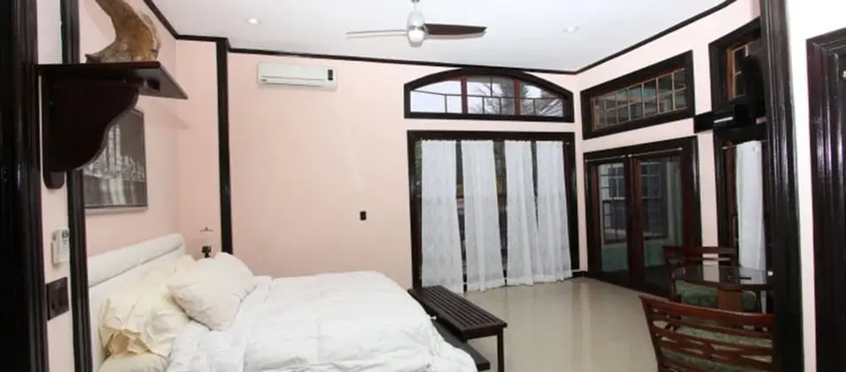 Villa, Birden Çok Yatak