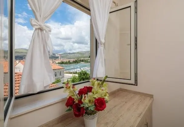 Apart Daire (Dora - with nice courtyard - A1(4))