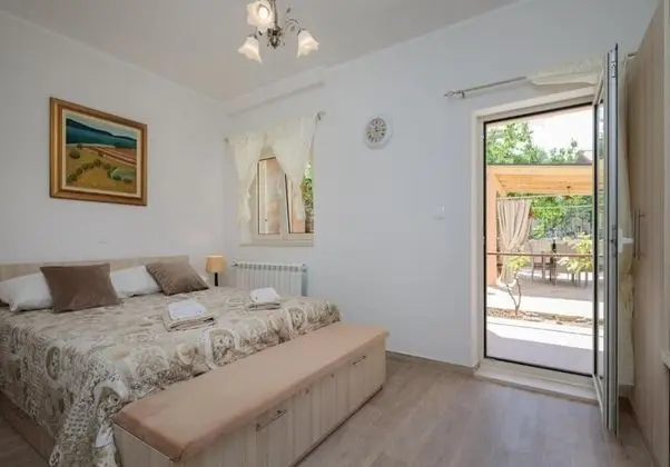 Stüdyo (Dora - with nice courtyard - SA2(3))