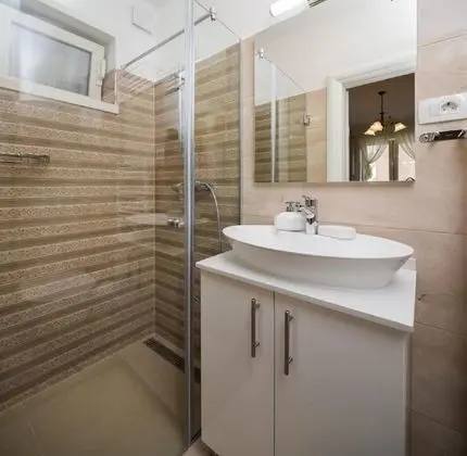 Stüdyo (Dora - with nice courtyard - SA2(3))