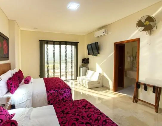 Deluxe Oda, 2 Büyük (Queen) Boy Yatak, Balkon