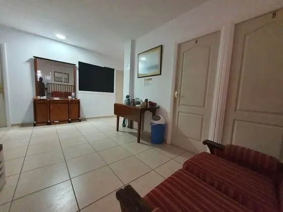 City İki Ayrı Yataklı Oda, Ortak Banyo (4)