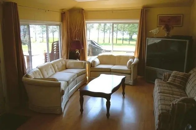 Basic Kır Evi, 3 Yatak Odası, Mutfak, Nehir Manzaralı (9)