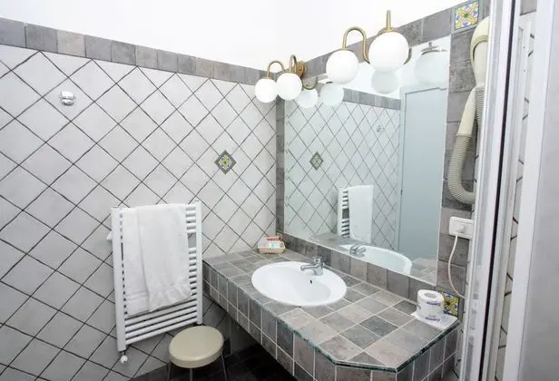 Classic Üç Kişilik Oda, Balkon