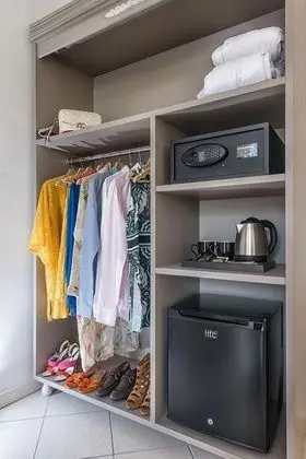 Standard Tek Büyük veya İki Ayrı Yataklı Oda, Bahçe Manzaralı