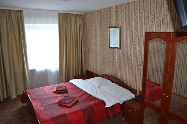 Tek Büyük Yataklı Oda