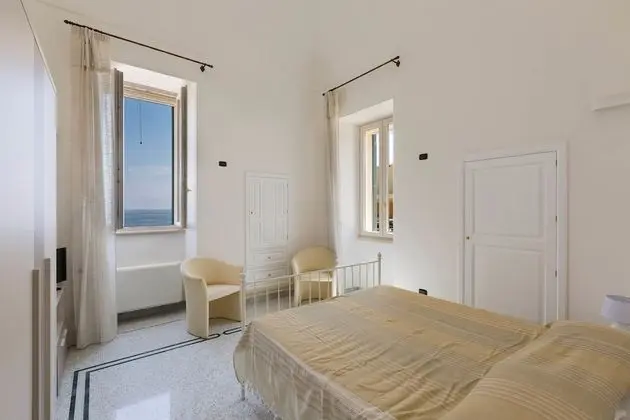 Villa, 6 Yatak Odası (1165)