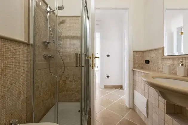 Villa, 6 Yatak Odası (1165)