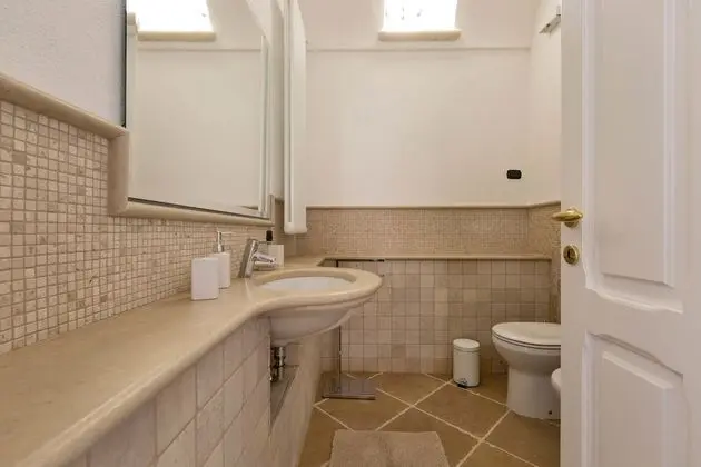 Villa, 6 Yatak Odası (1165)