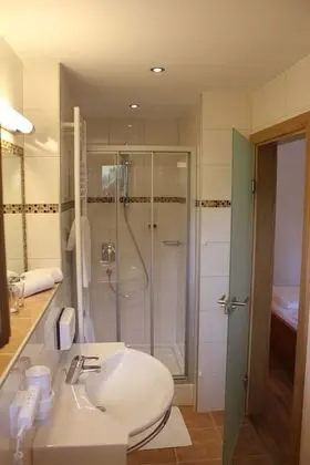 Classic Tek Büyük Yataklı Oda, Balkon, Dağ Manzaralı (Melisse)