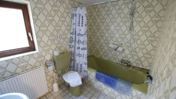 Standard Tek Kişilik Oda, Ortak Banyo