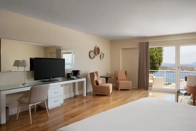 Deluxe Family Oda Deniz Manzaralı