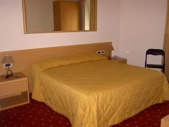 Comfort Tek Büyük veya İki Ayrı Yataklı Oda, Balkon