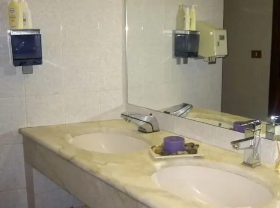 Comfort Tek Büyük veya İki Ayrı Yataklı Oda, Balkon