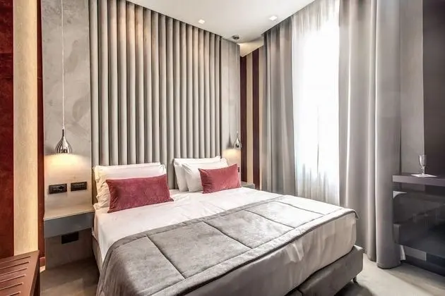 Superior Tek Büyük veya İki Ayrı Yataklı Oda