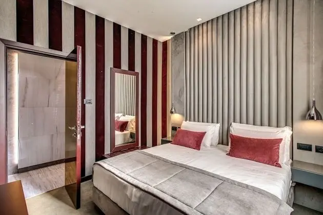 Superior Tek Büyük veya İki Ayrı Yataklı Oda